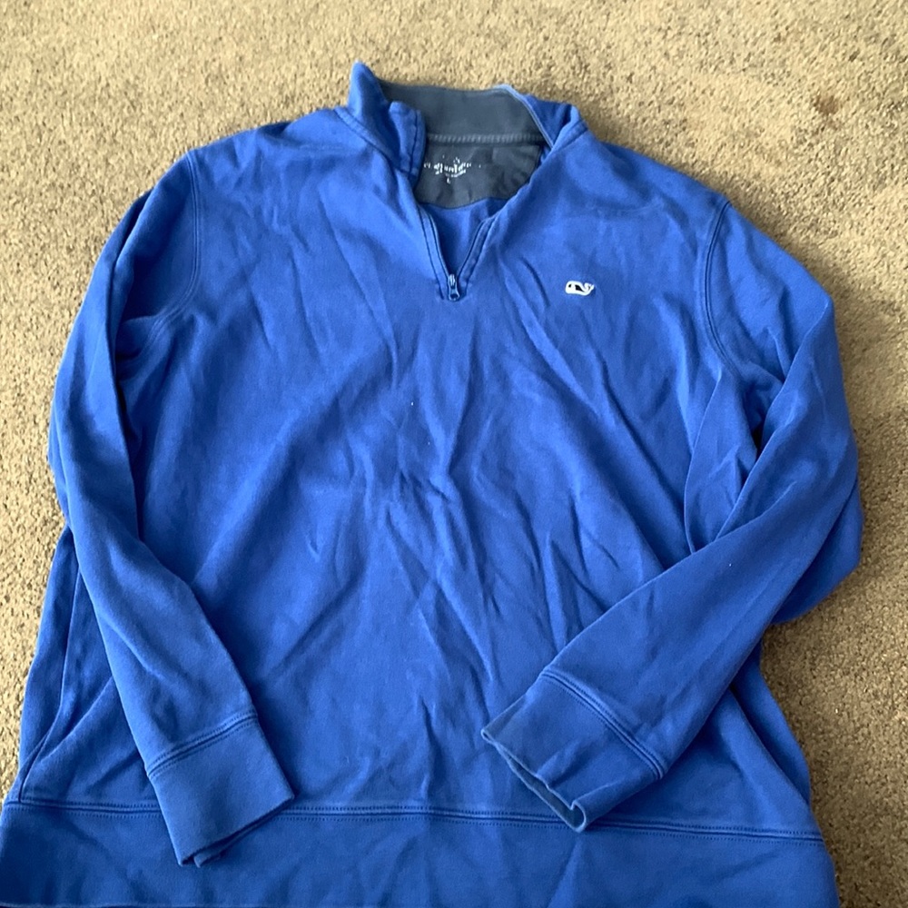Vineyard Vines sweater